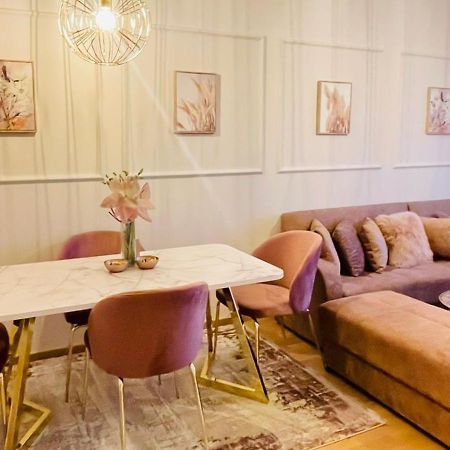Stan Na Dan "Apartman Purple" Leilighet Banja Luka Eksteriør bilde