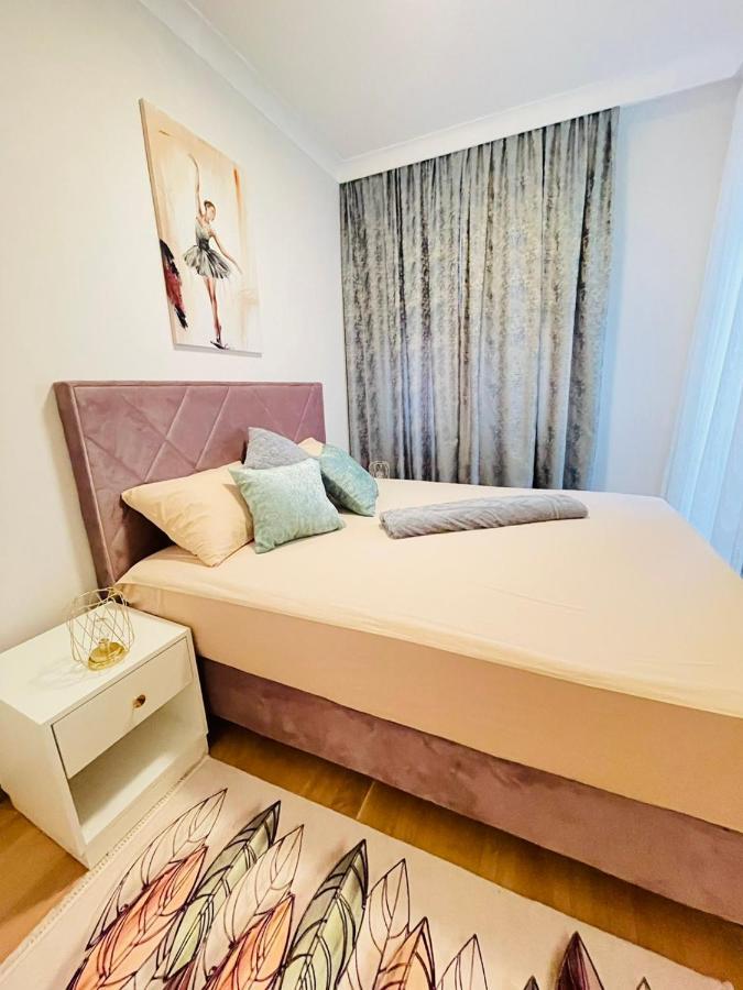 Stan Na Dan "Apartman Purple" Leilighet Banja Luka Eksteriør bilde