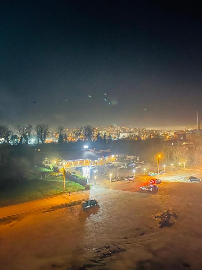 Stan Na Dan "Apartman Purple" Leilighet Banja Luka Eksteriør bilde